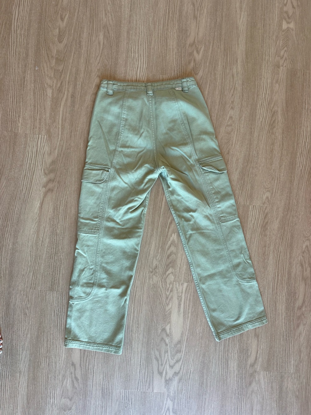 Billabong Olive Green Wide-Leg Cargo Jeans - Picture 4 of 6